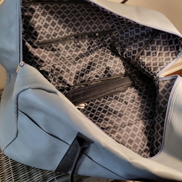 Brylane Weekender Overnight Bag Tote Lightweight Neutral Gray Unisex - Picture 13 of 14